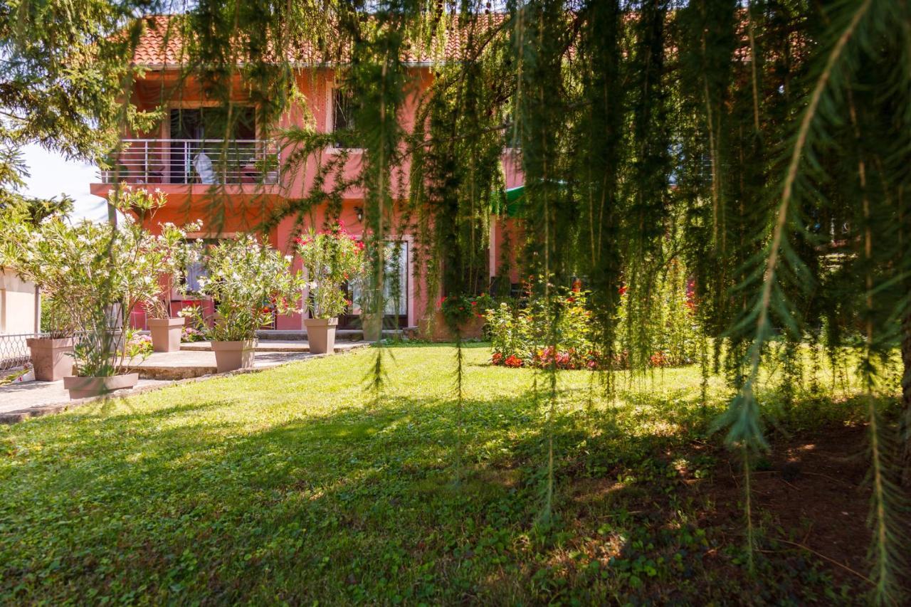 Apartment & Rooms Aleksandar Голубац Экстерьер фото