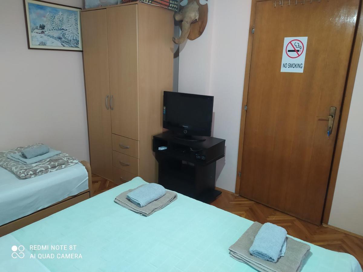 Apartment & Rooms Aleksandar Голубац Экстерьер фото